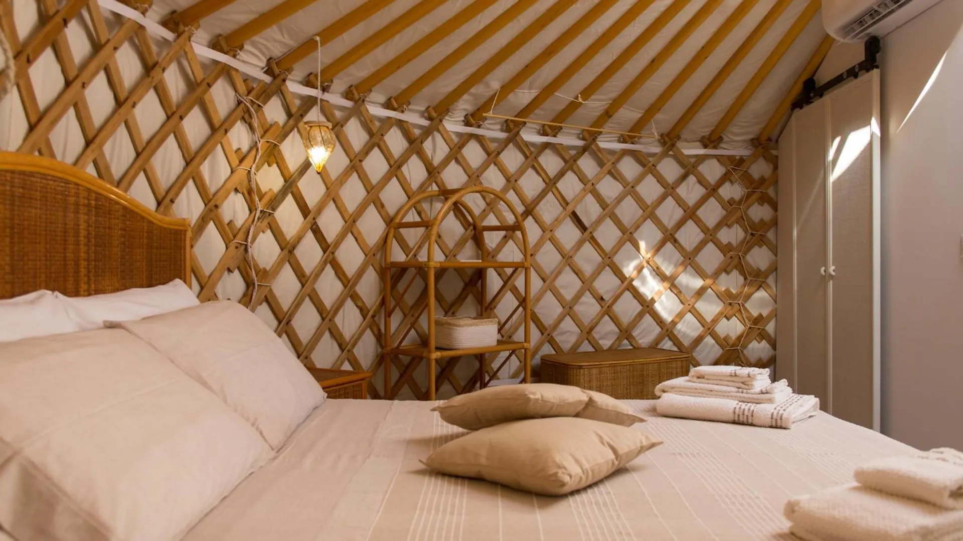 أغريجنتو Yurta Glamping San Leone & Casa Vacanza Baia Blu فندق مبيت وإفطار