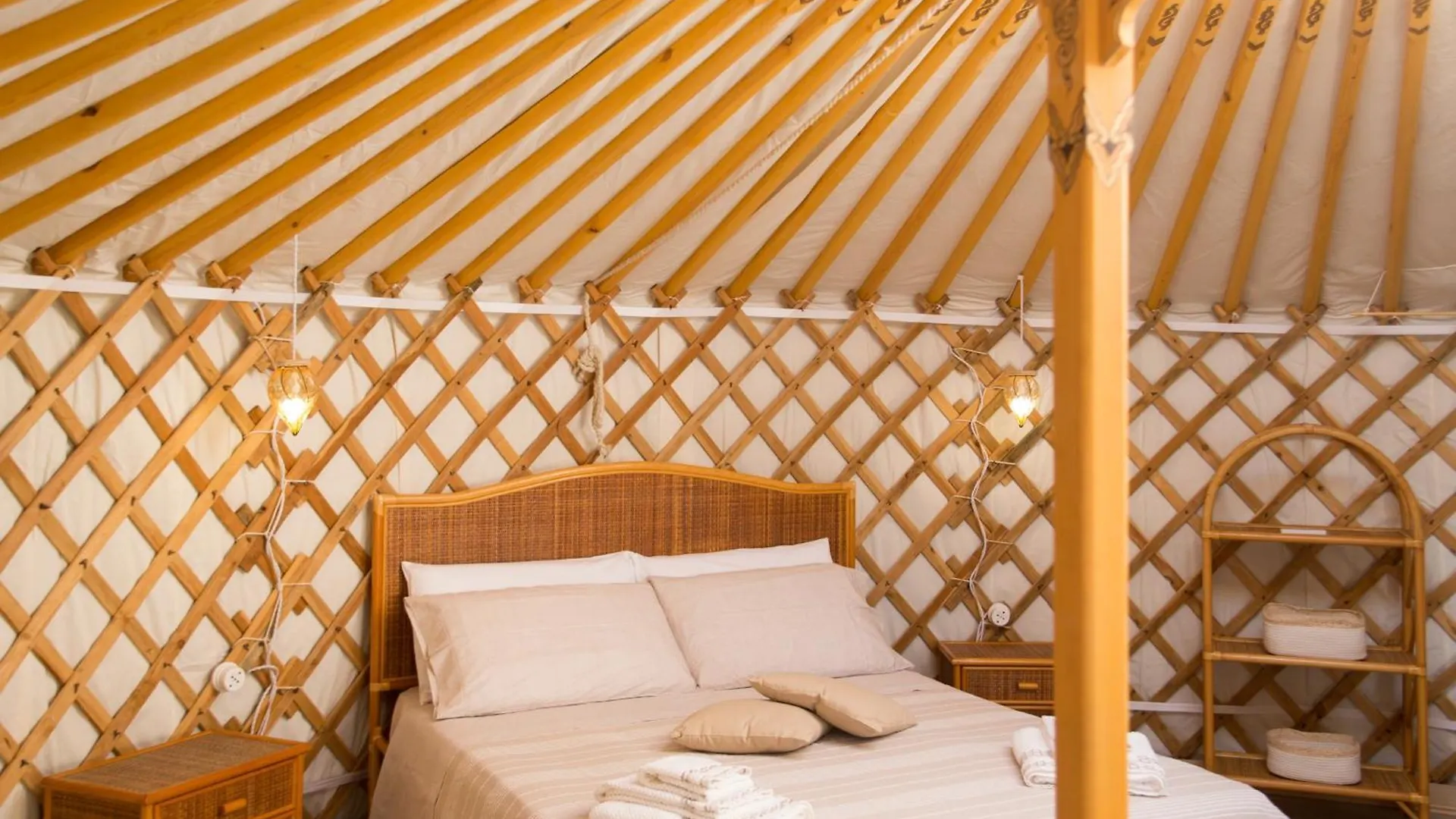 فندق مبيت وإفطار أغريجنتو Yurta Glamping San Leone & Casa Vacanza Baia Blu