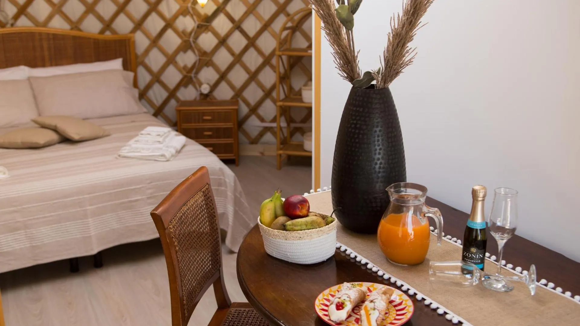 Bed & Breakfast Yurta Glamping San Leone & Casa Vacanza Baia Blu Agrigento Italia